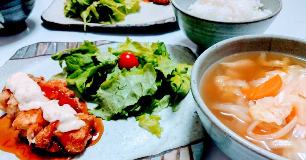 チキン南蛮、野菜スープ